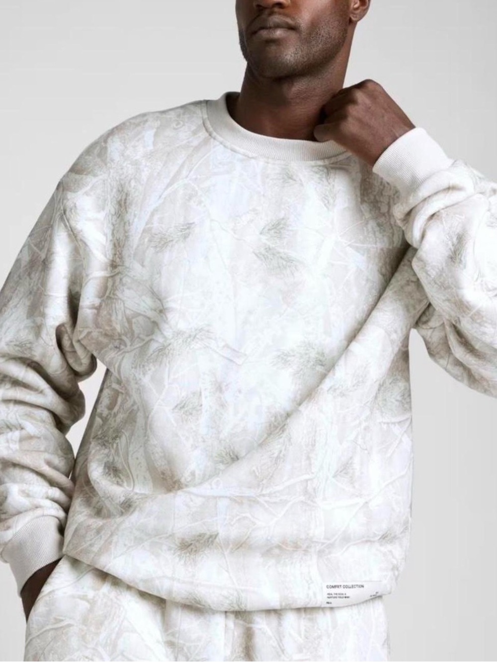 New Comfrt Men's Crewneck Sweatshirt - Camo